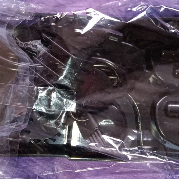 Brand New 8 in 1 Cordless Trimmers - Picture 4 of 4